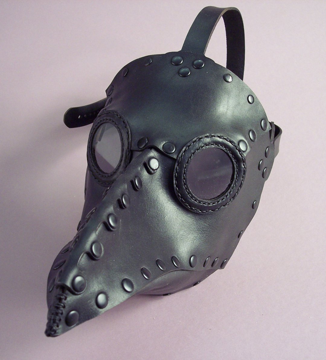 レザー ペストマスク Tom Banwell Design Tom Banwell | 仮面屋